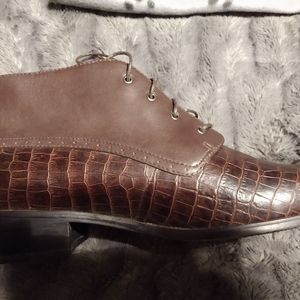 New Ariat Western booties